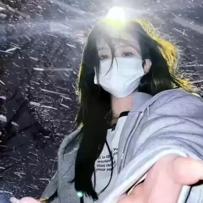公奥婷